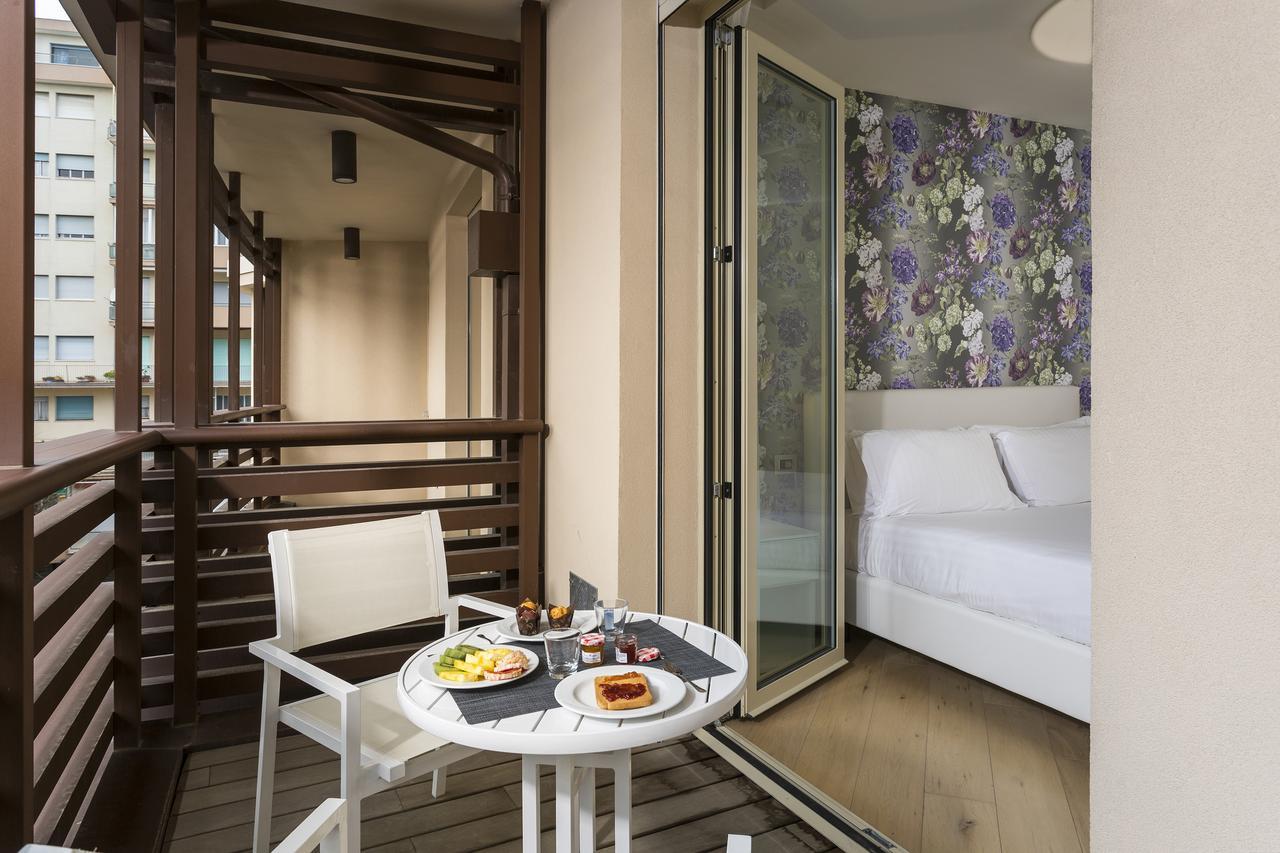 Embassy Aparthotel Rimini Bagian luar foto